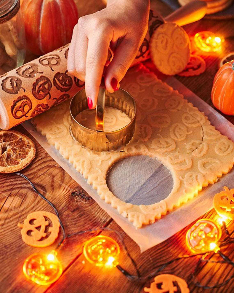 Halloween pumpkin print rolling pin, pumpkin head print rolling pin, Halloween themed wooden carving rolling pin